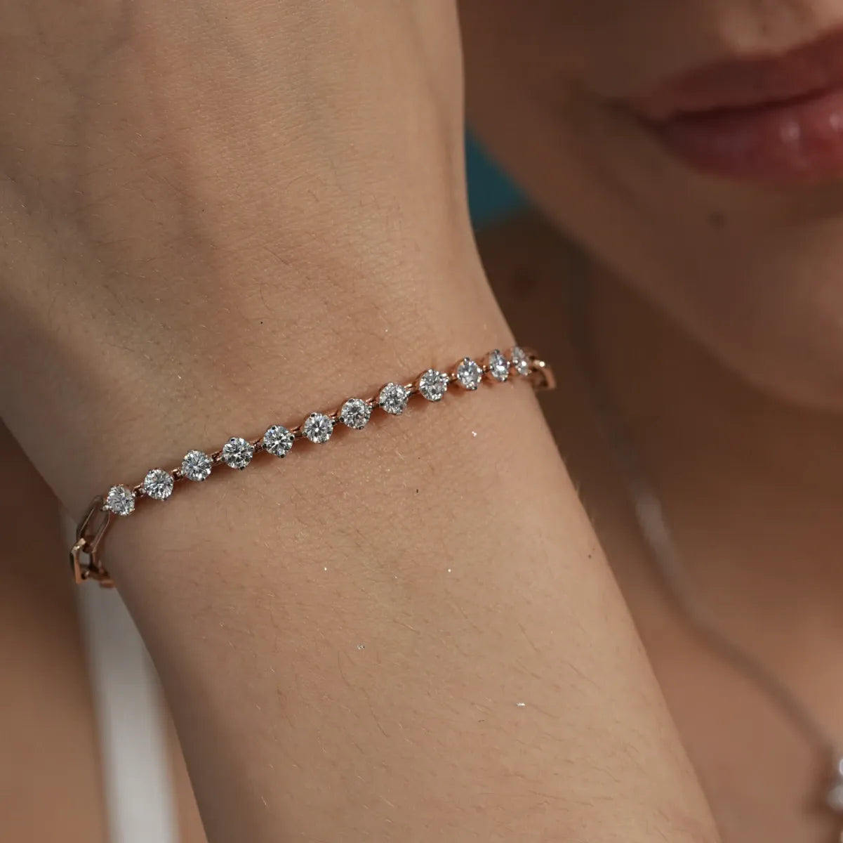 Round lab Diamond Gold Bracelet