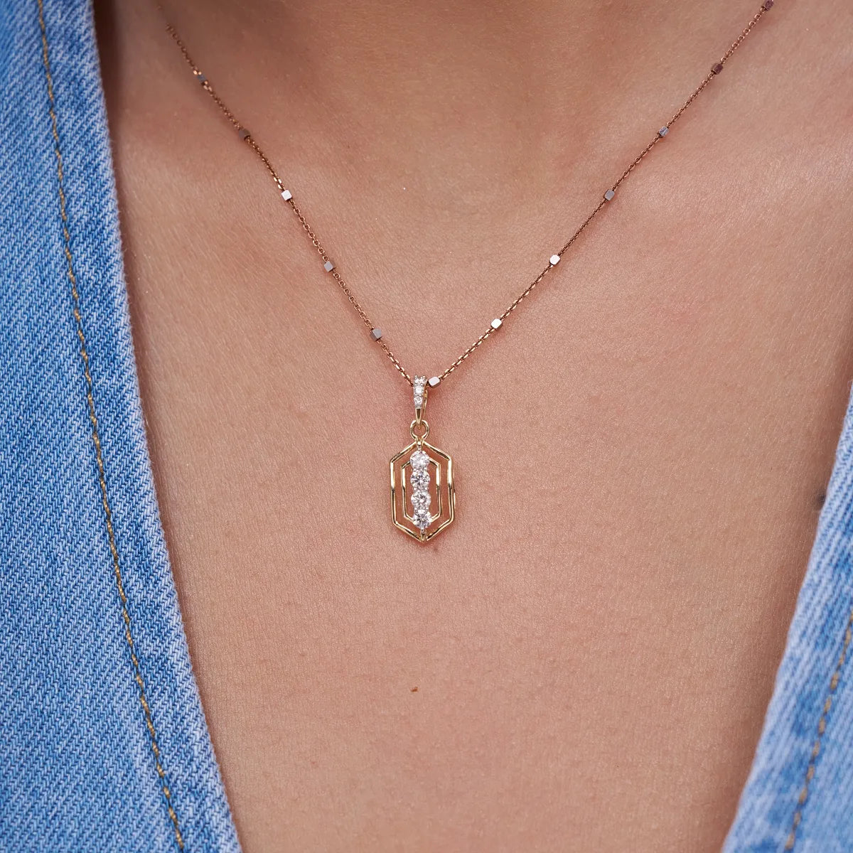 Geometric Diamond Frame Pendant