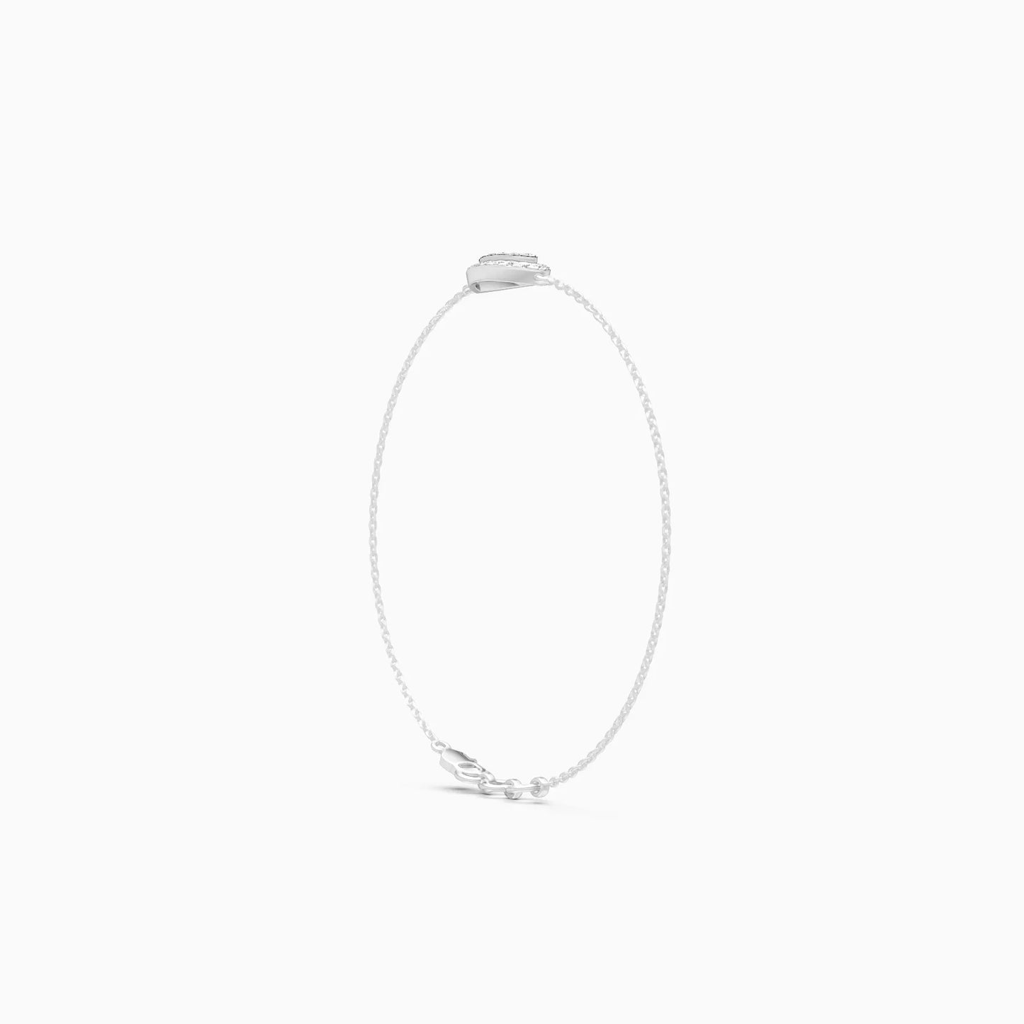 Stylish Luxe-Shaped Diamond Bracelet